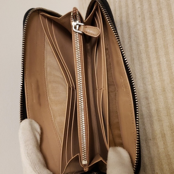 Prada wallet - Picture 11 of 12